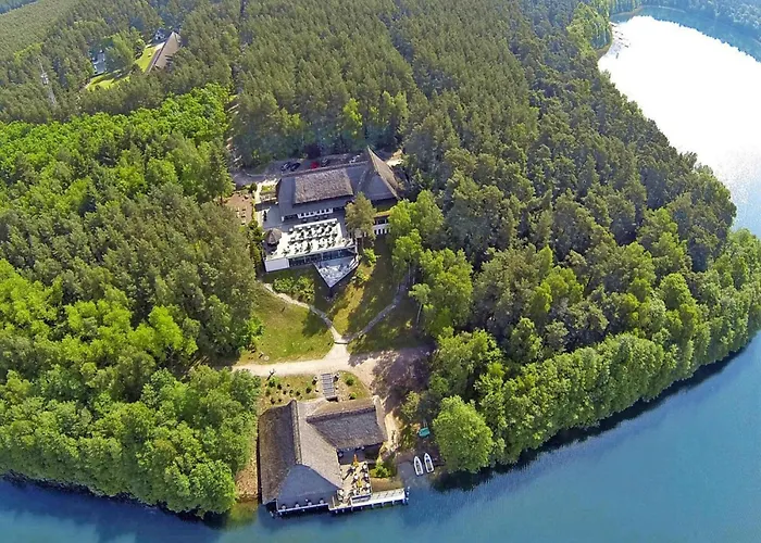 Semi Detached At The Drewitzer Nyaraló